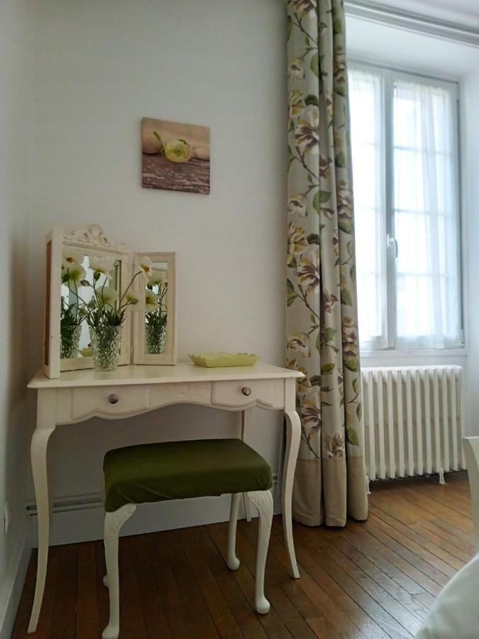 La Belle Vienne Acomodação com café da manhã Exideuil-sur-Vienne Exterior foto